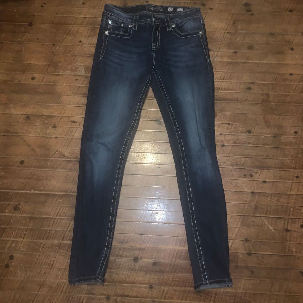 Miss Me western bling state fair festival size 27 skinny jeans